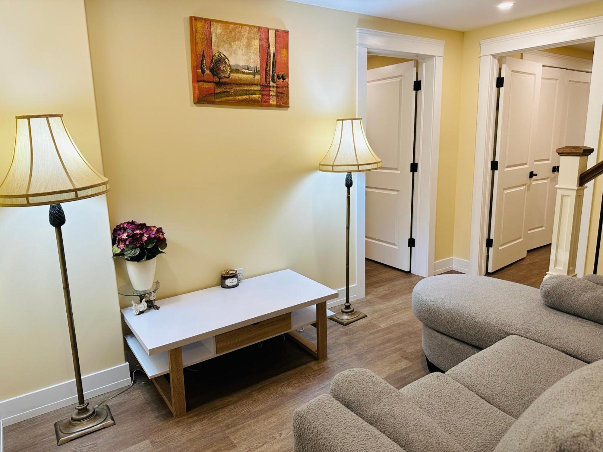 Luxurious Basement Retreat Apartment Charlottetown Exterior photo